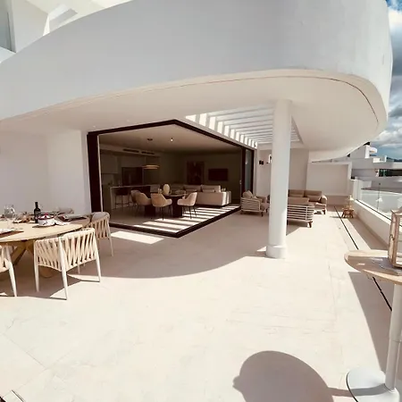 Penthouse Sur Les Hauteurs Marbella Apartment *