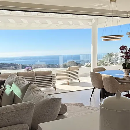 Penthouse Sur Les Hauteurs Marbella *