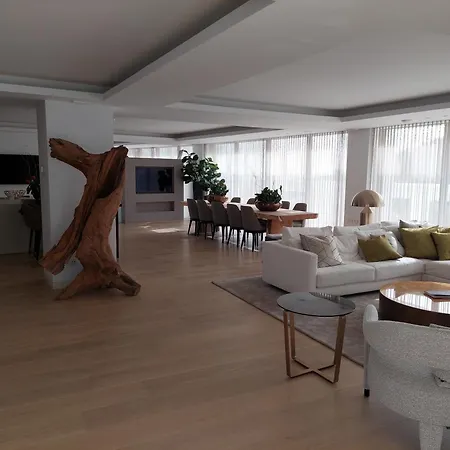 Penthouse Sur Les Hauteurs Marbella Apartamento *